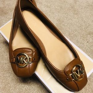 Michael Kors flats